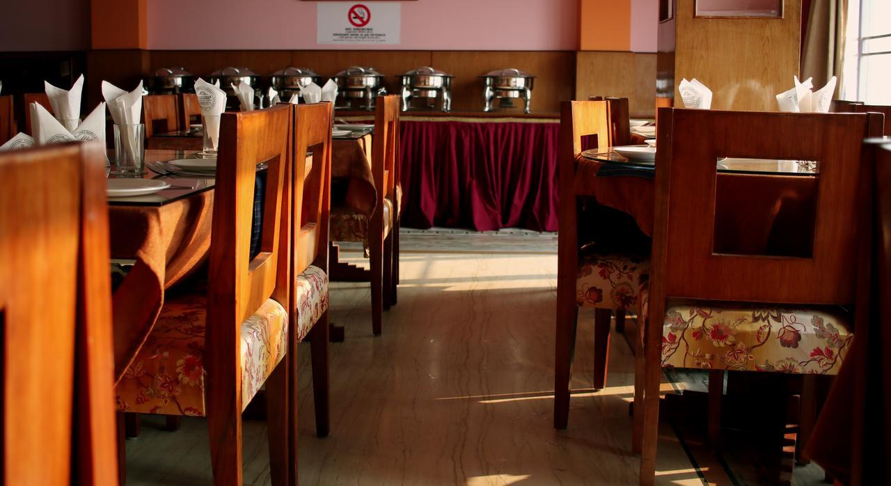 Hotel Jain Group Sikkim Continental Gangtok Exterior foto